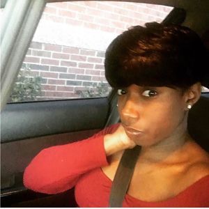 Meet your Posher, Tina